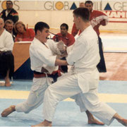 Чемпионат Европы 1997 год, 4-е место по кумитэ (поединку) среди мужчин, Швейцария, Давос. Поединок с английским спортсменом.